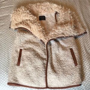 Boutique fur style vest